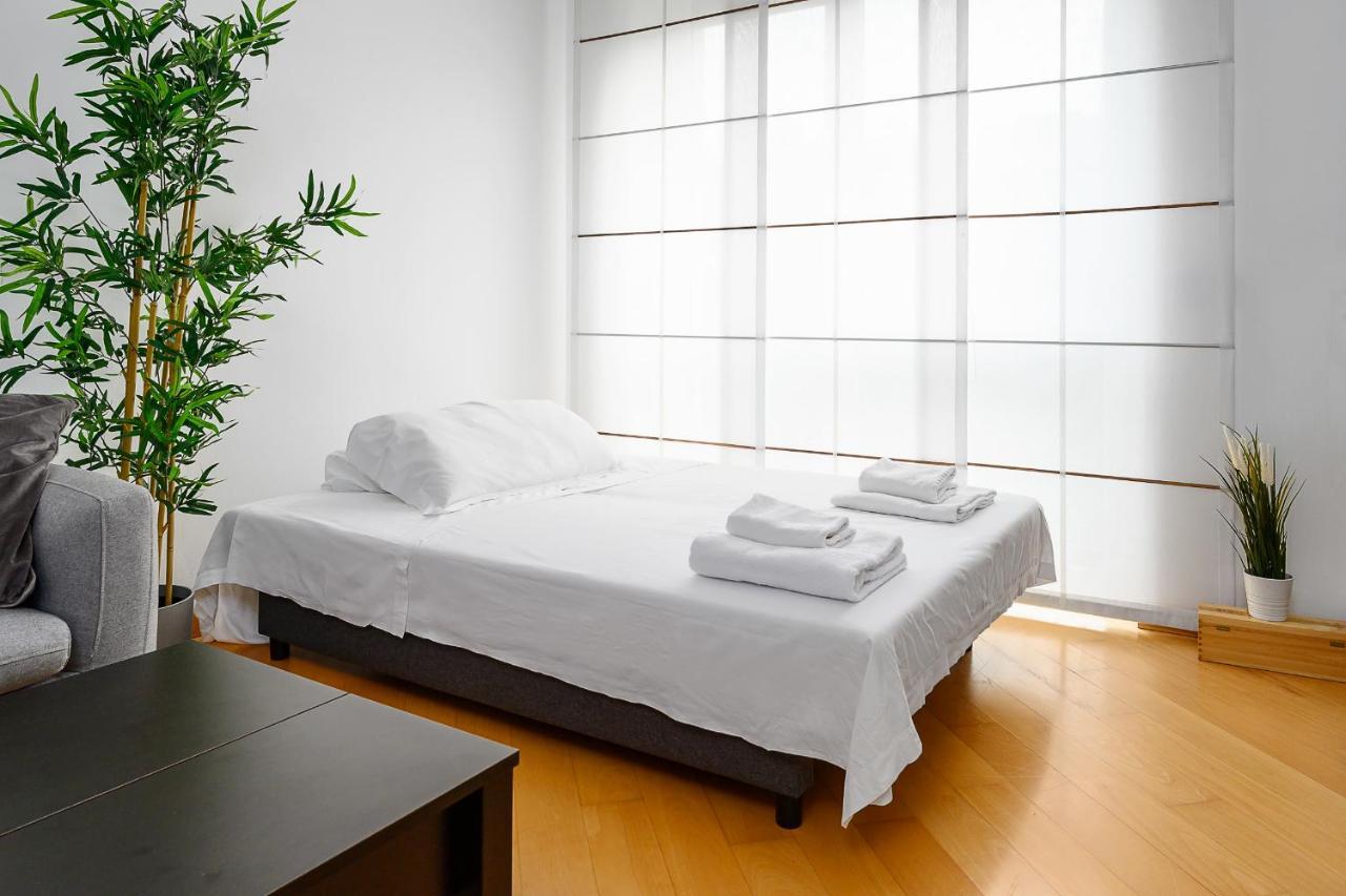 Stylish Condo Garibaldi Sempione 85M2 - Self Check-In ミラノ エクステリア 写真